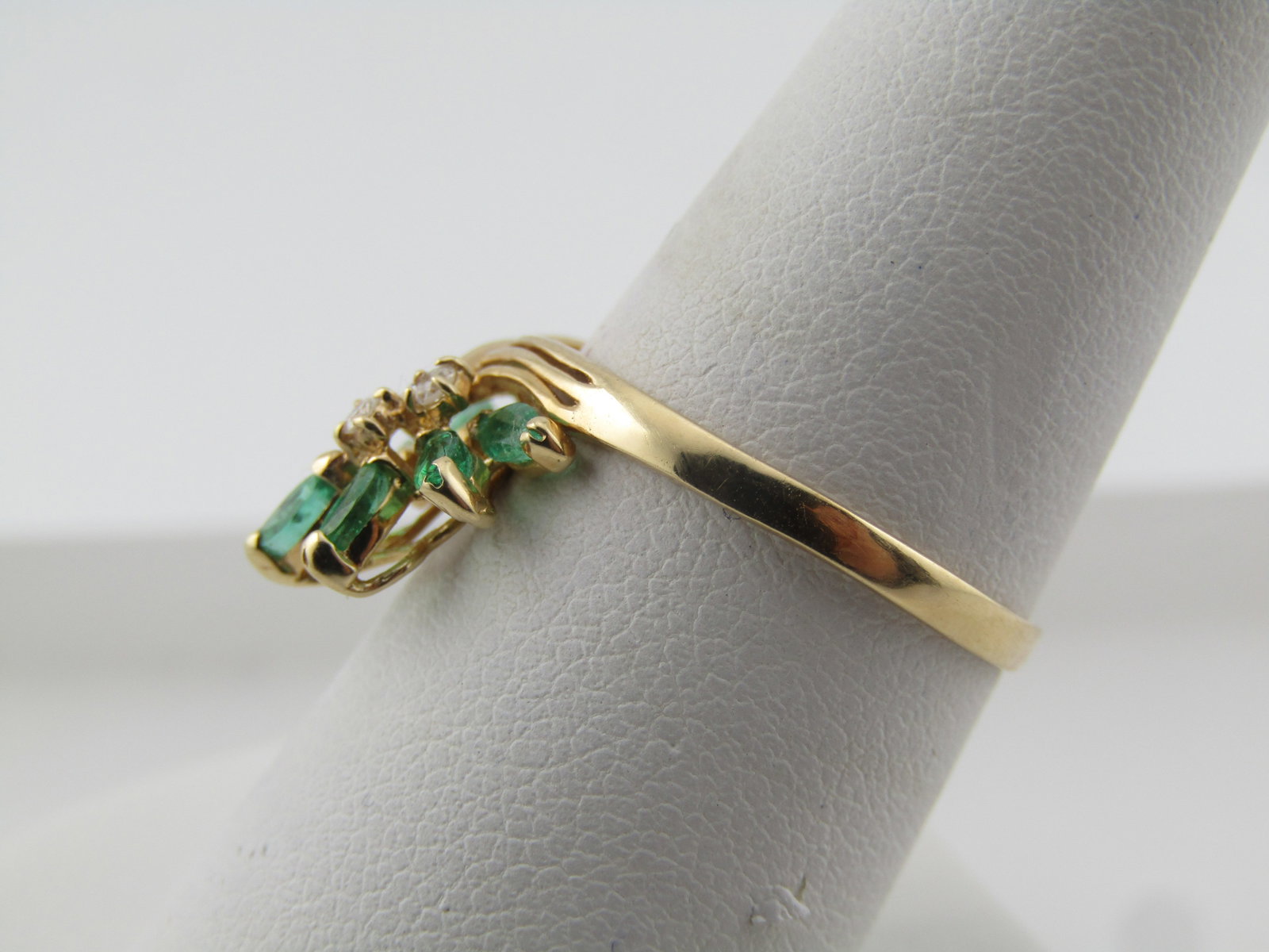 Vintage 14kt Emerald and Diamond Cluster Ring, Sz. 8, Signed RM, 1980's-1990's - 3