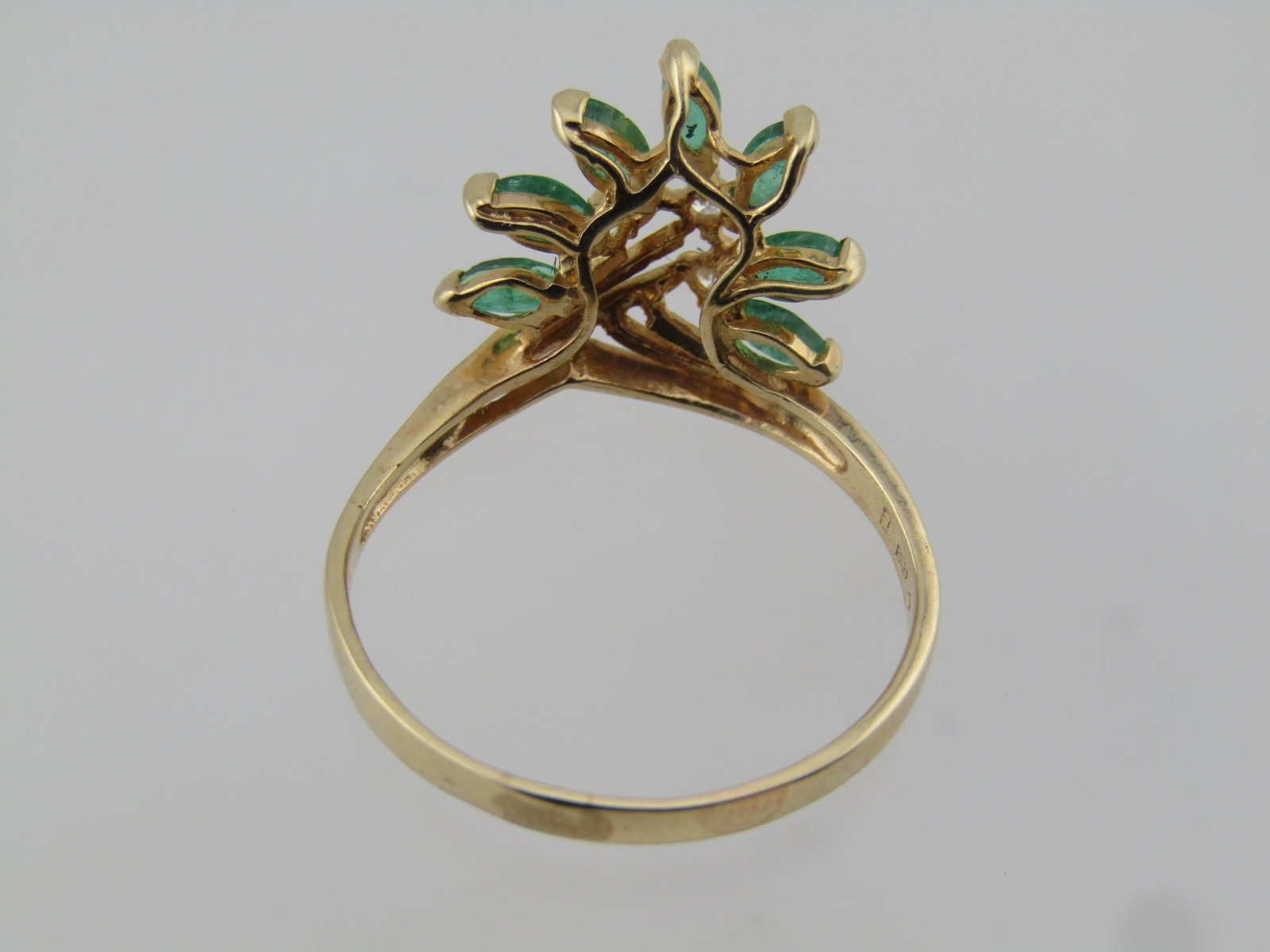 Vintage 14kt Emerald and Diamond Cluster Ring, Sz. 8, Signed RM, 1980's-1990's - 5