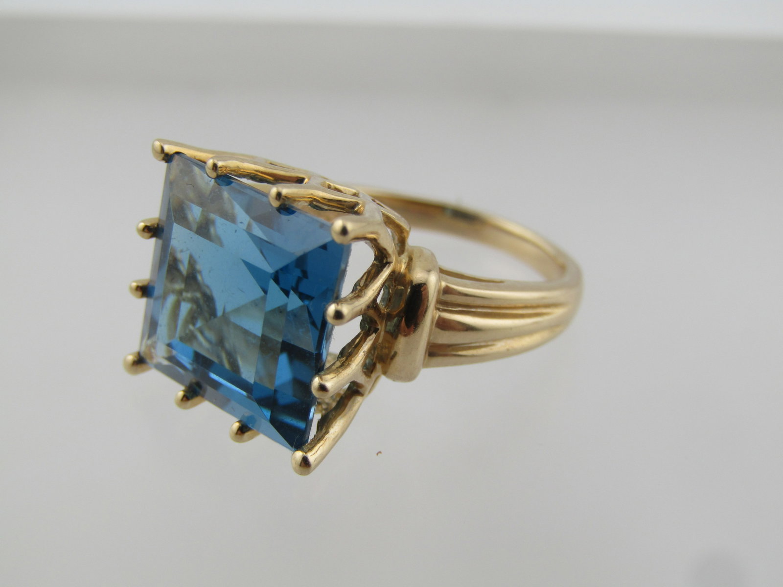 Vintage 10kt Blue Topaz Square Ring, Sz. 6, 7.8 CTW, Signed MEDA - 6