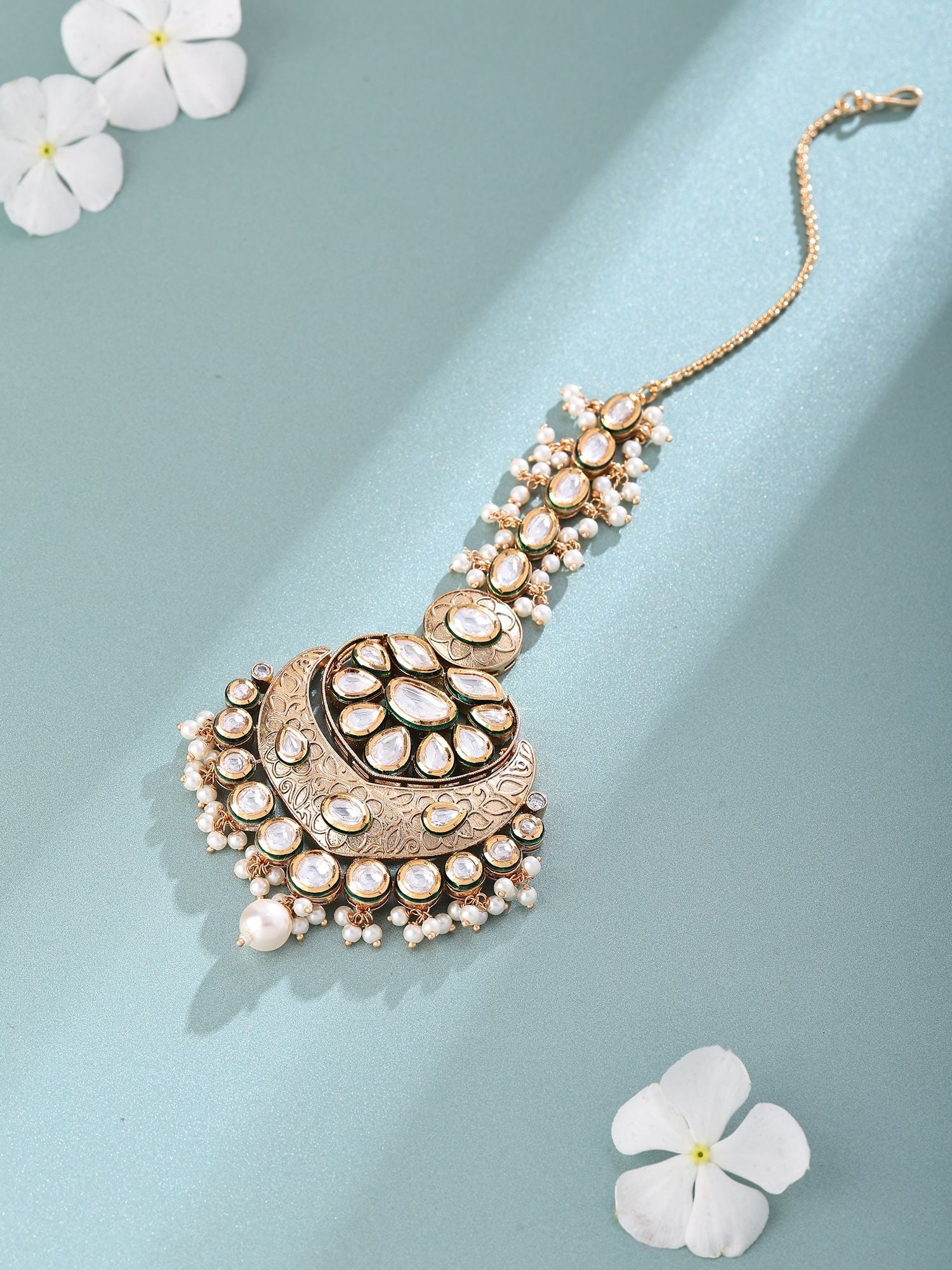 Meenakari Polki Maang Tikka with Pearl Cluster Drops: Title:Meenakari Polki Maang Tikka with Pearl Cluster Drops Reference:itemcode : JA0246 Reserve: $68.00 Shipping: Domestic: Flat-rate of $12.00 to anywhere within the contiguous U.S. International: