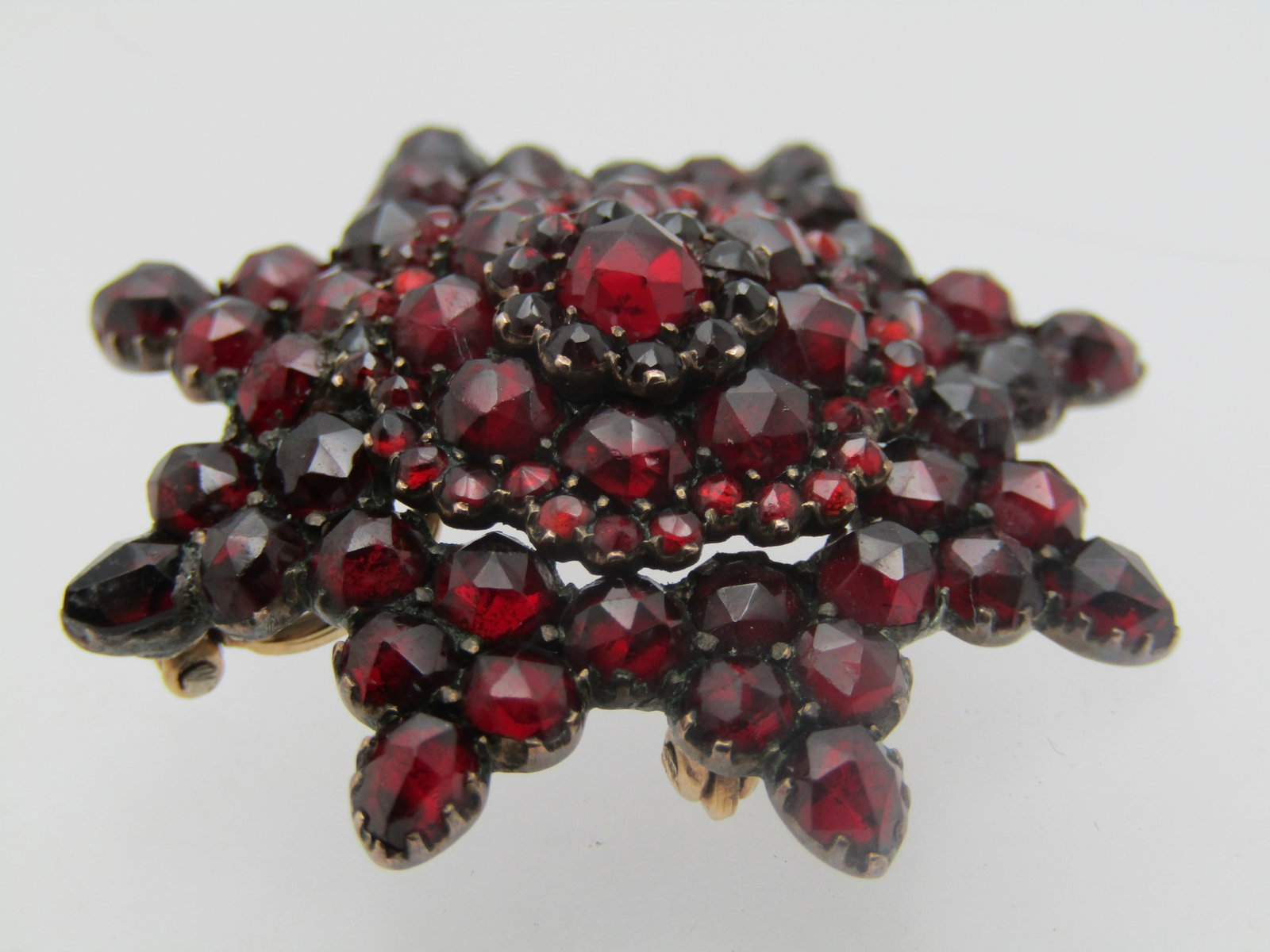 Antique 14kt Bohemian Garnet Brooch/Pendant, Star Shaped, Early 1900's - 2