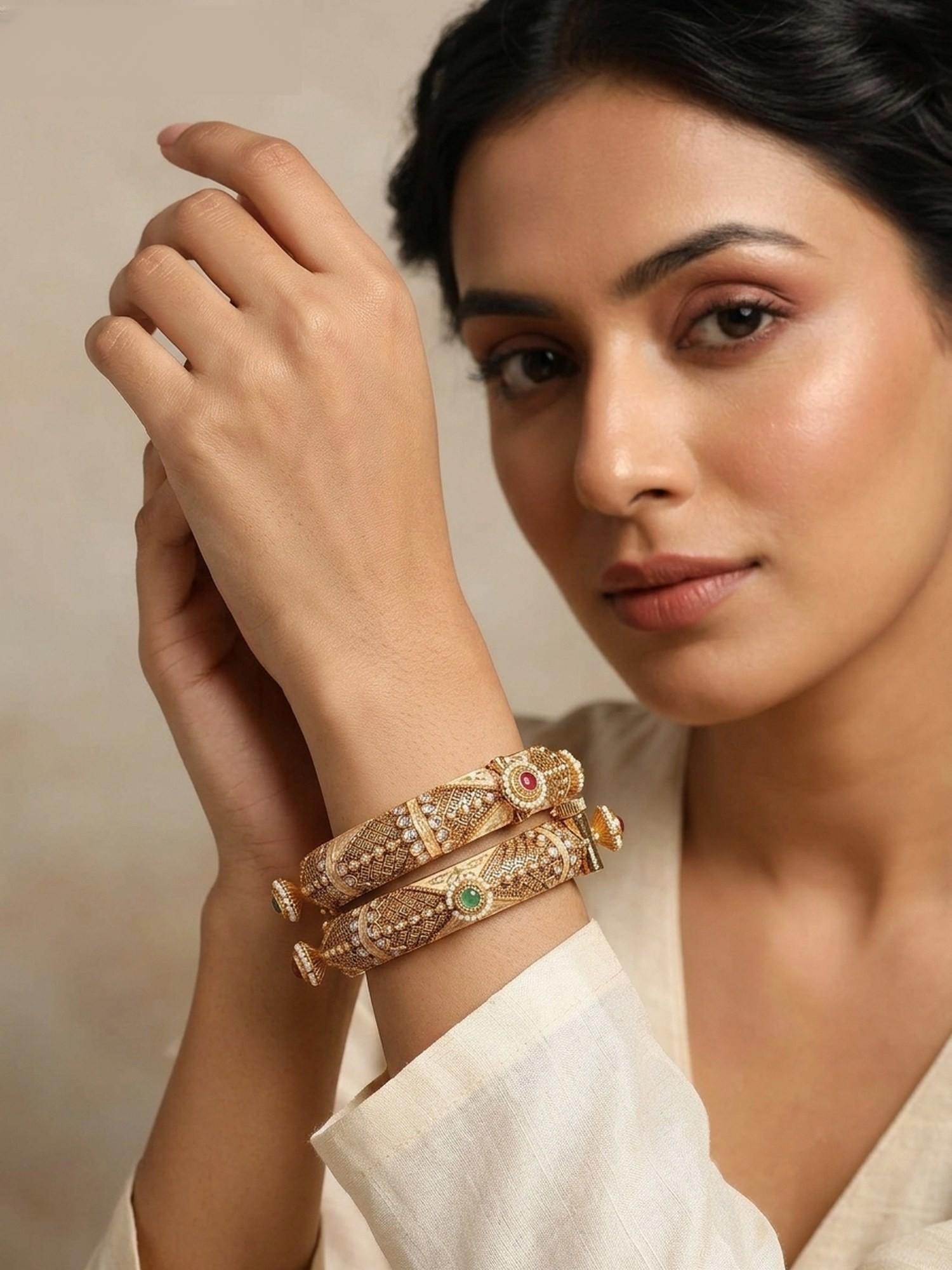 Meenakari Kundan Stone Studded Openable Bangles (Pair): Title:Meenakari Kundan Stone Studded Openable Bangles (Pair) Reference:itemcode : JA0255 Reserve: $68.00 Shipping: Domestic: Flat-rate of $12.00 to anywhere within the contiguous U.S. International:
