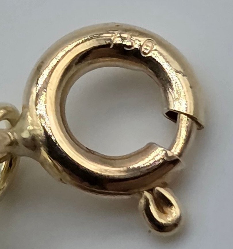 Momo coral necklace, 8 to 18 mm, with 18 kt (750) yellow gold clasp - 3