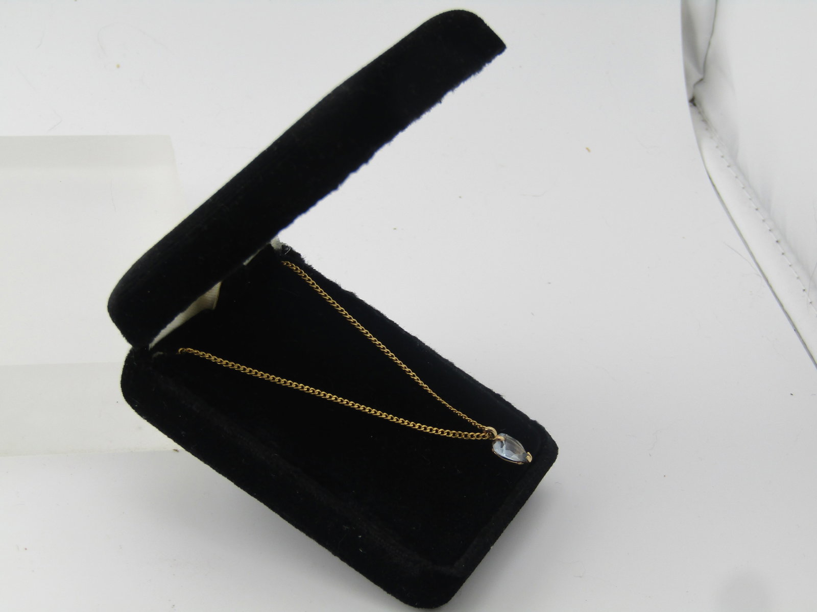 14KT Yellow Gold Blue Topaz Heart Pendant on 18", 1960's-1970's - 10