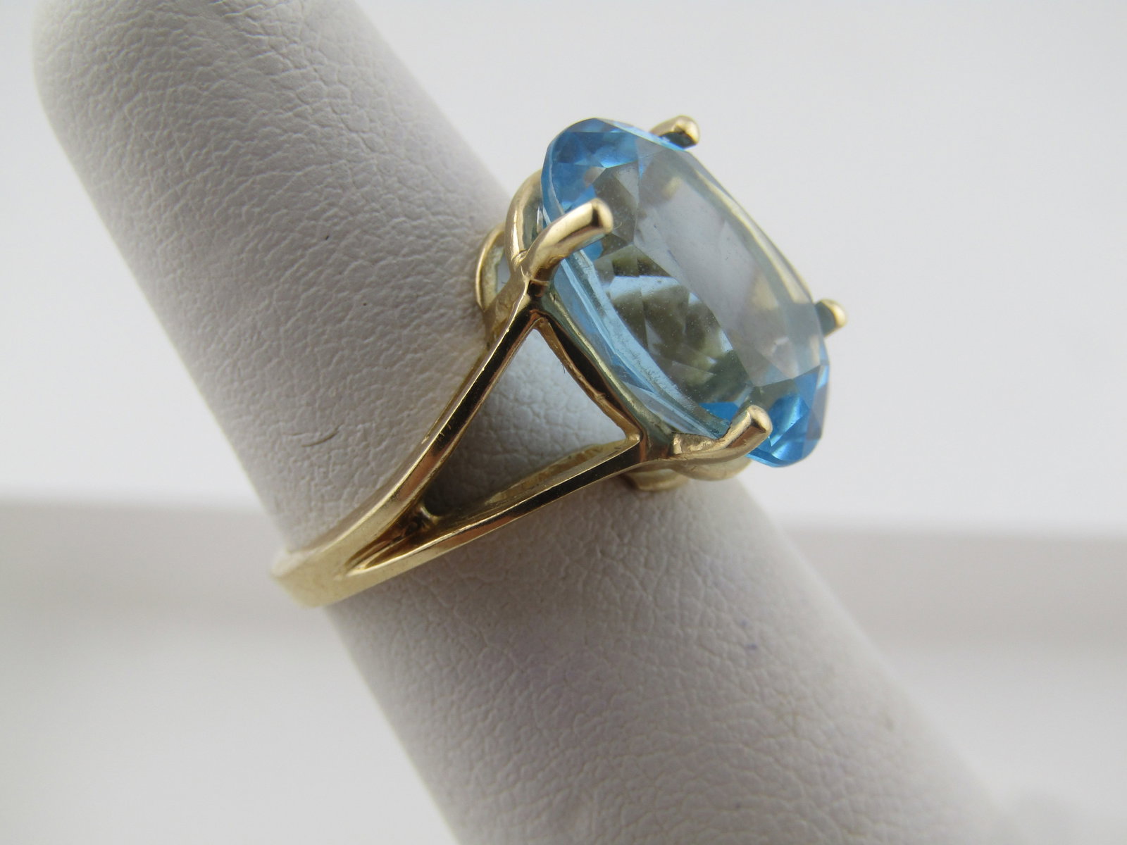 Vintage 10kt Blue Topaz Ring, Sz. 4.5, 6.5 TCW, 1970's-1990's - 3