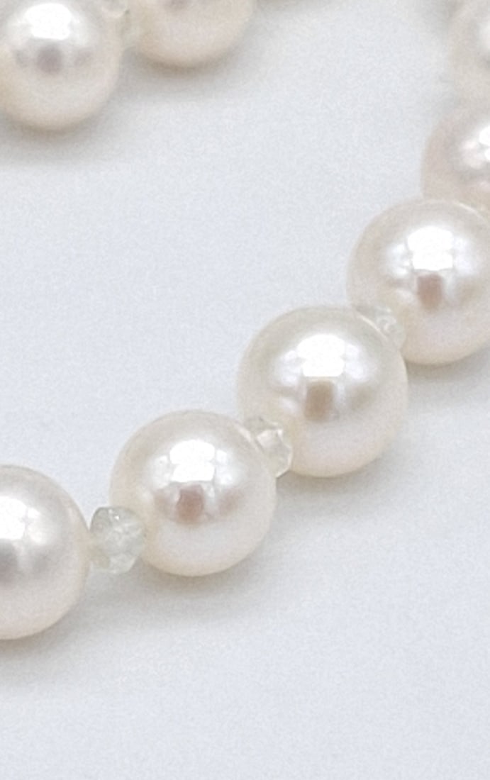 akoya pearl necklace with aquamarine and 18 kt yellow gold - 4