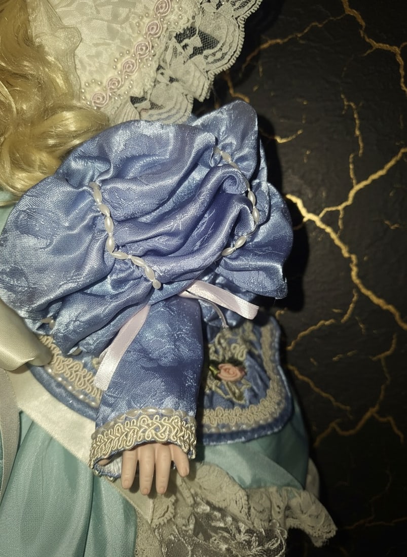 22" Antique Style Bebe Jumeau Doll Pink Blue Outfit Pat Loveless 1996 - 5