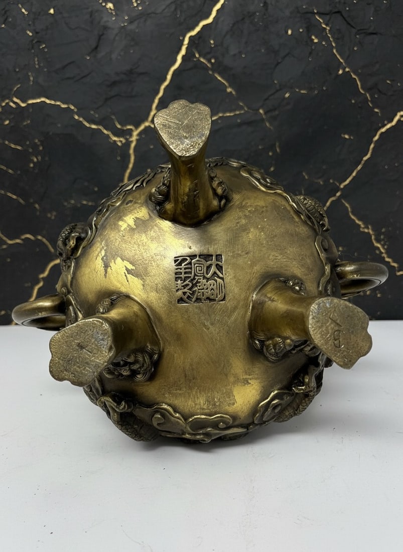 Heavy Vintage Style Chinese Bronze Figurine 7.5 Inch Desk Statue - 7