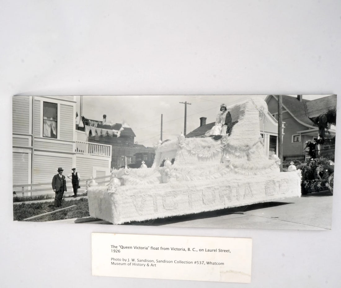 Two 1920s Photos Parade Floats Bellingham, WA - 2