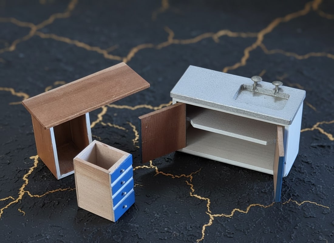 Vintage Wooden Dollhouse Kitchen Set Sink and Cupboard Miniature Furniture - 7