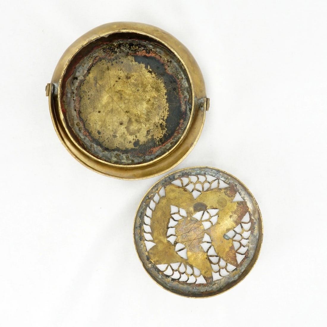 1930s Chinese Brass Handwarmer Brazier - 7