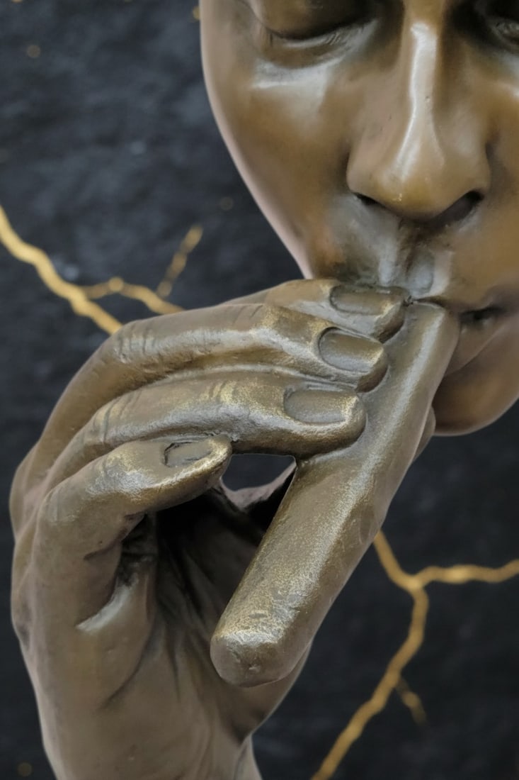 Handcrafted Bronze Cigar Smoker Figurine on Marble Base Art Sculpture - 5