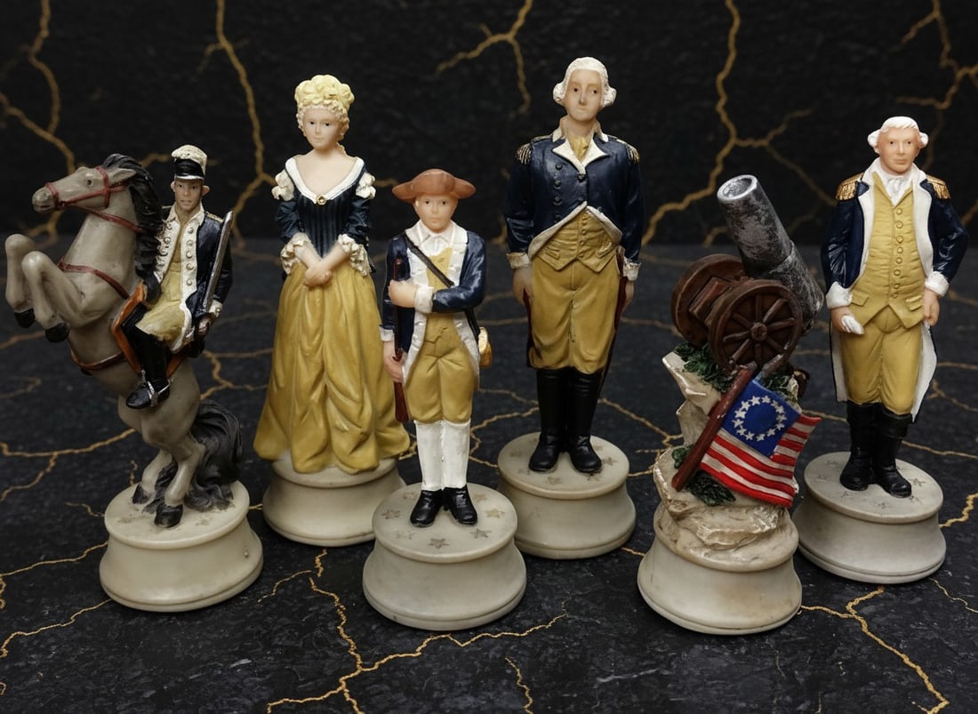 Revolutionary War Themed Chess Set Wooden Storage Board Cherry Finish - 4