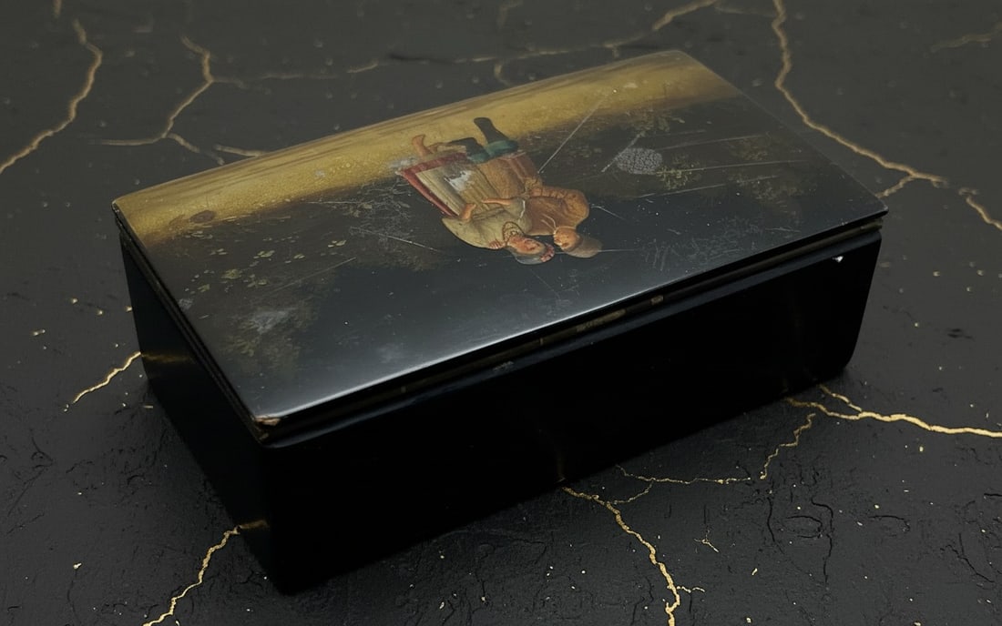19th Century Russian Lacquer Papier Mache Trinket Box Hand Painted Hallmark - 4