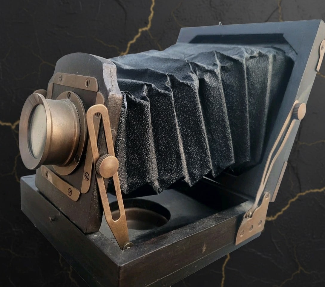 Old Fashioned Wood Desktop Camera With Tripod Stand 17 inch Vintage Decor - 5