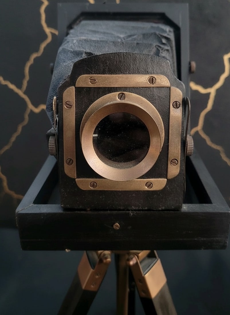 Old Fashioned Wood Desktop Camera With Tripod Stand 17 inch Vintage Decor - 6