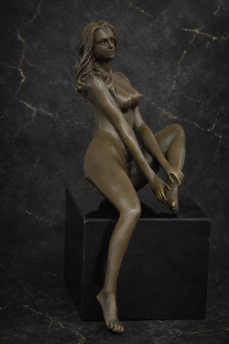 Exquisite Bronze Female Nude Figurine Artistic Metal Statue Collector Gift - 2