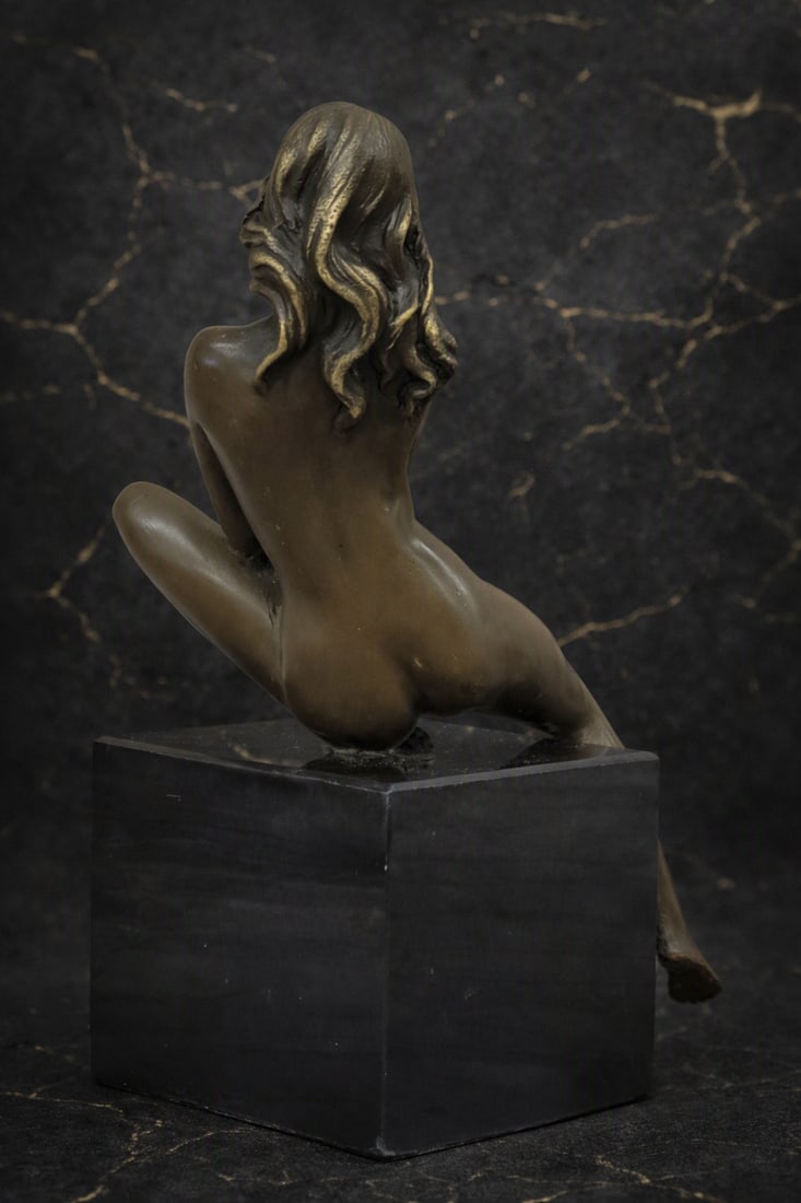 Exquisite Bronze Female Nude Figurine Artistic Metal Statue Collector Gift - 3