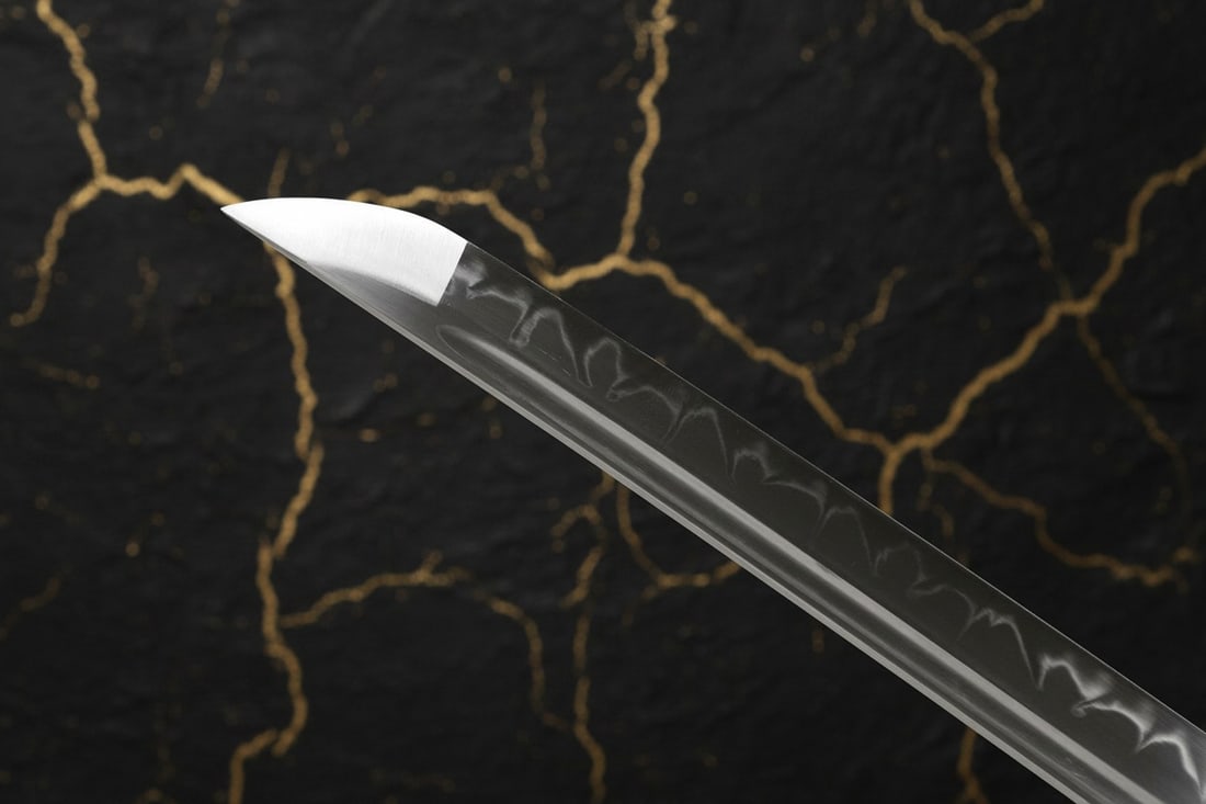 Hand-Forged T10 Steel Katana, Real Clay Tempered Hamon, Razor Sharp Blade - 6