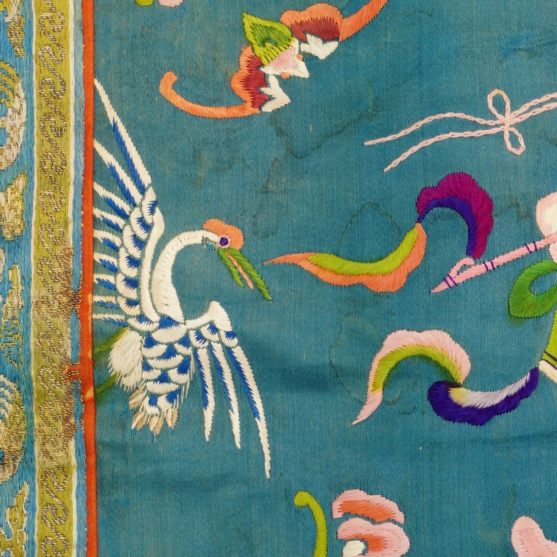 Chinese Silk Embroidery Bats and Crane c 1920 - 4