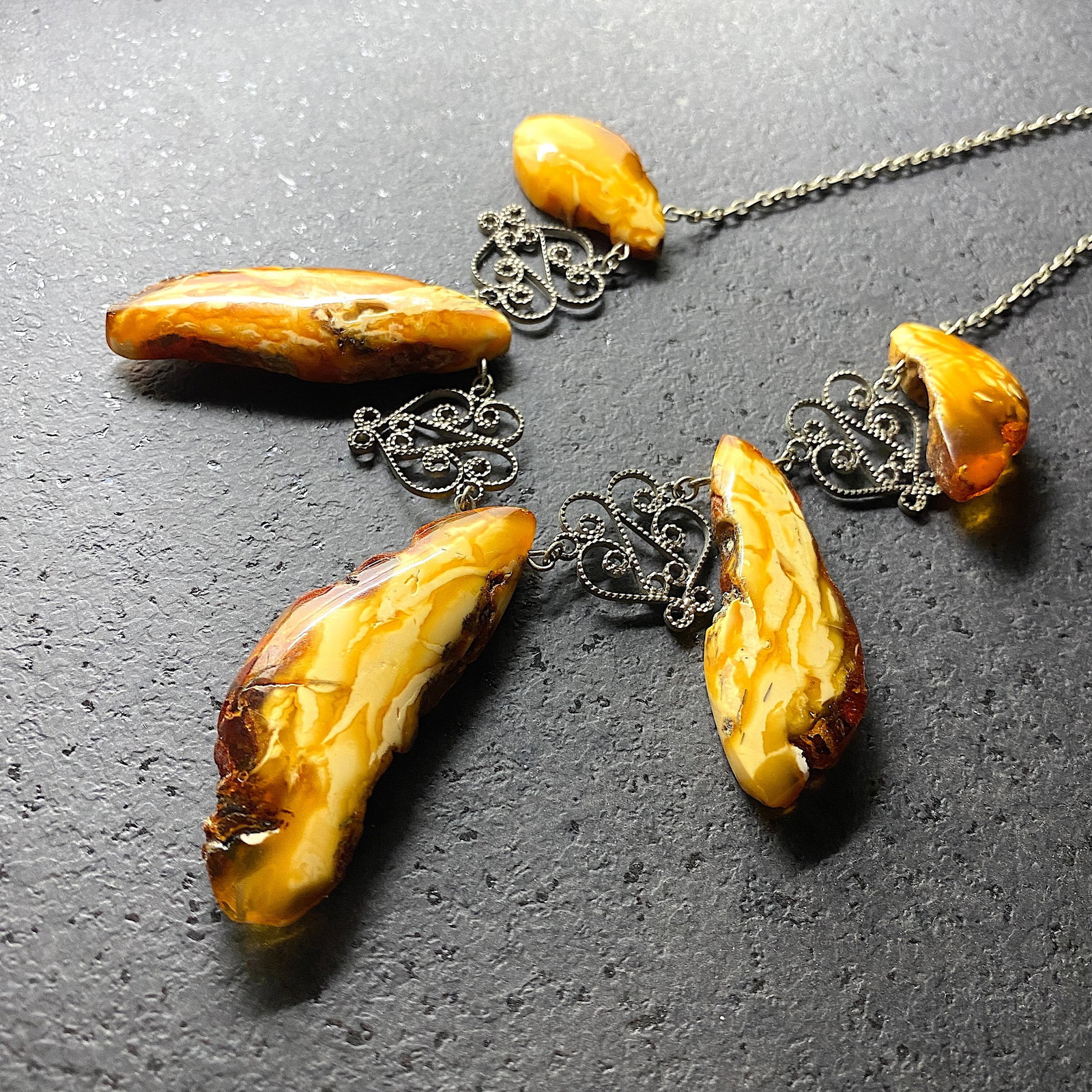 Astonishing Vintage Amber Cleopatra necklace - 4