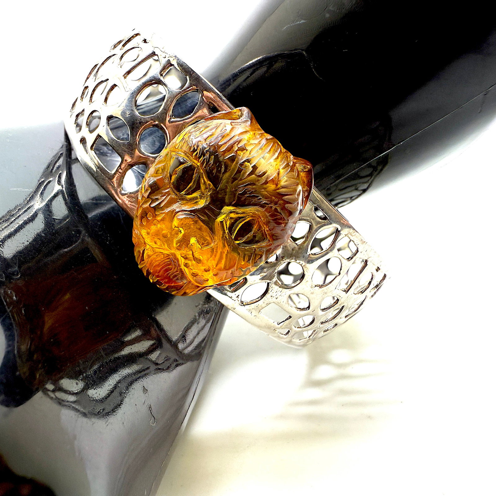 Beautiful Amber Carved Bangle Bracelet - 6