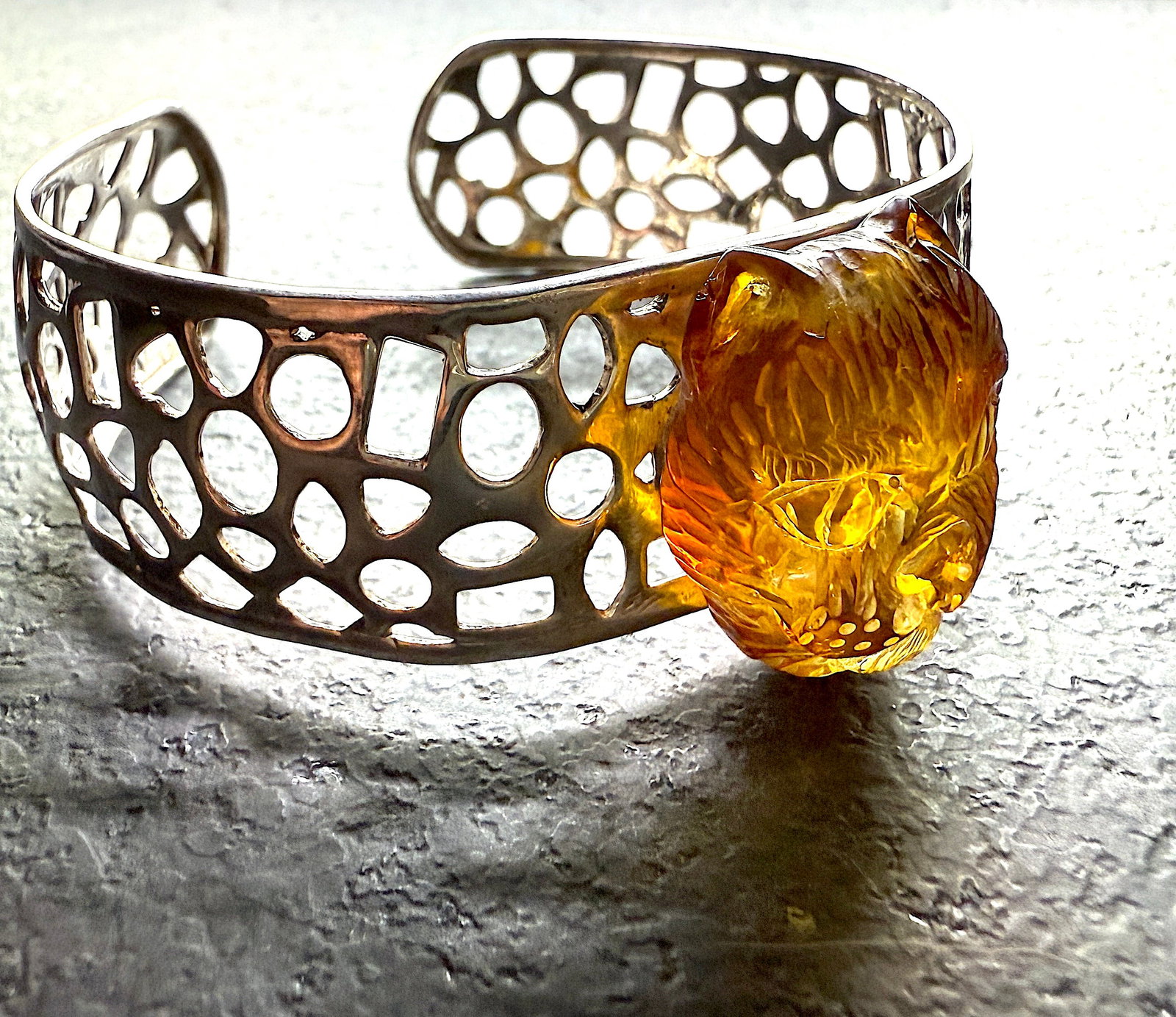 Beautiful Amber Carved Bangle Bracelet - 8