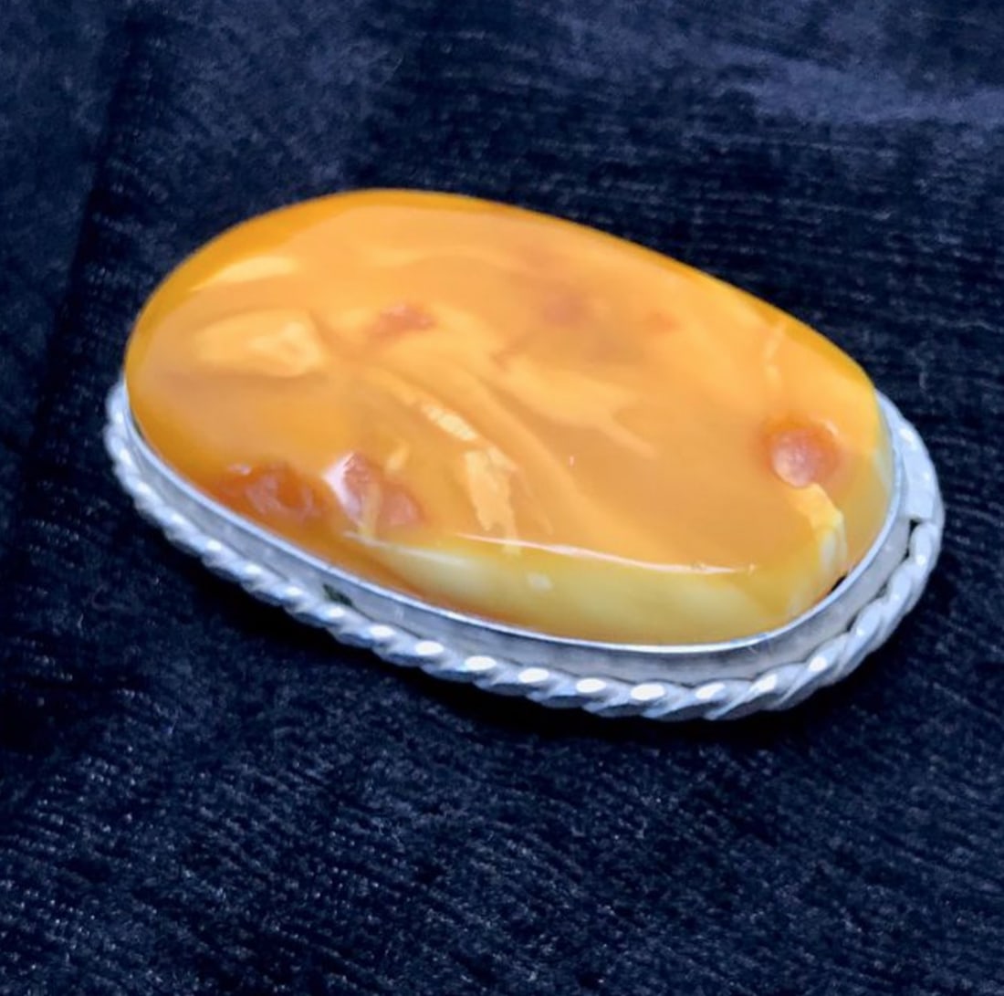 Amazing Unique Vintage Amber Brooch - 3