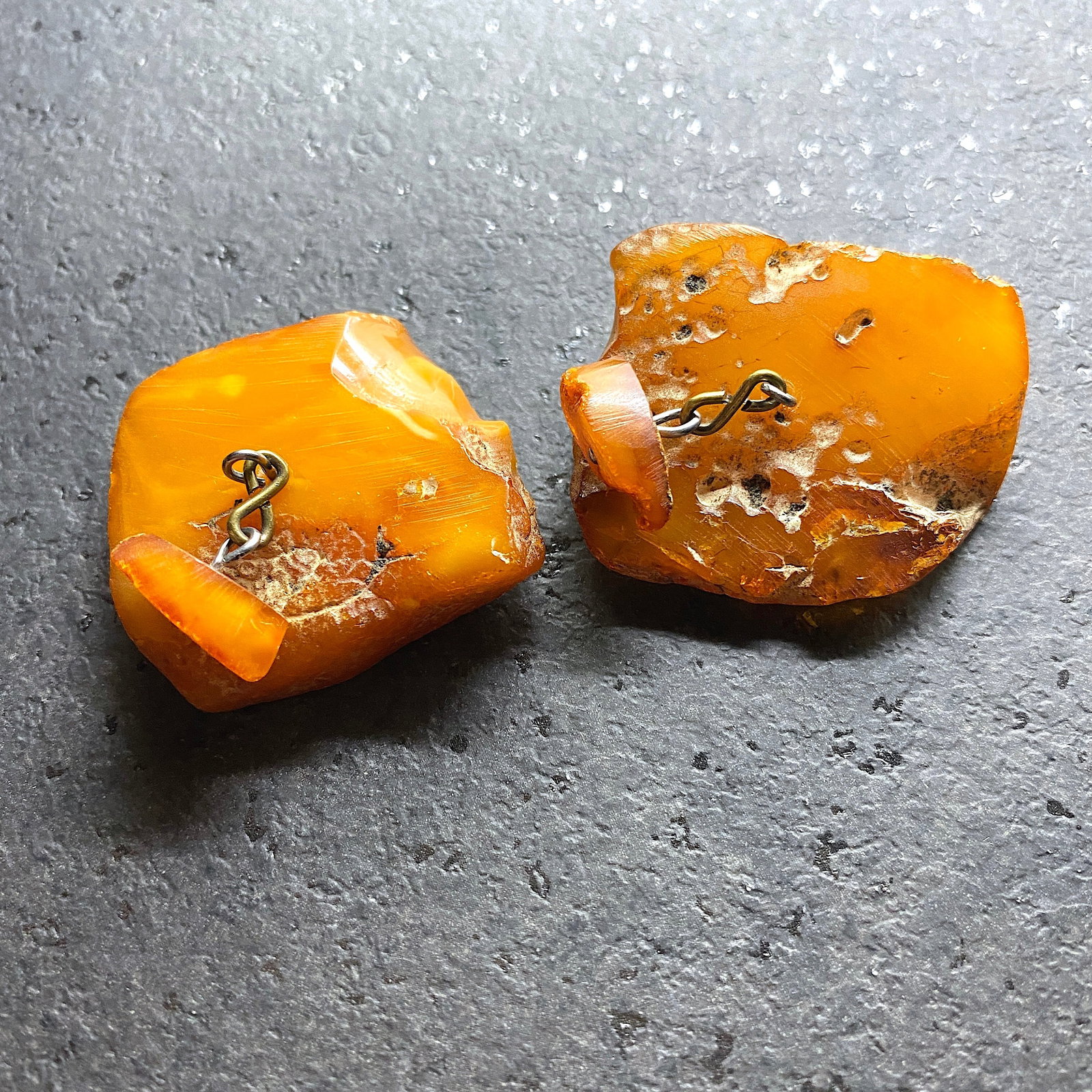 Outstanding Vintage Amber Cufflinks - 2