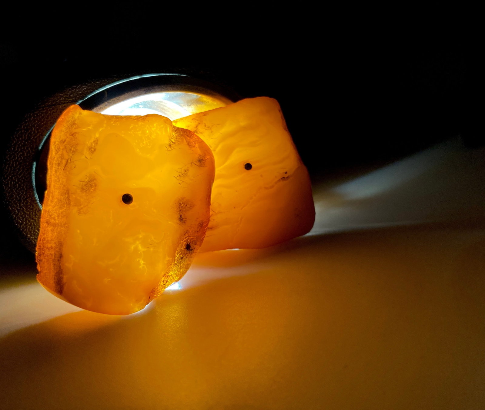 Outstanding Vintage Amber Cufflinks - 6