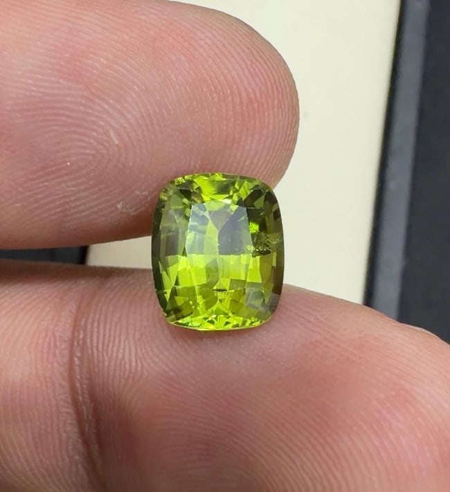 Natural Green Peridot Cushion Cut Gemstone For Jewelry - 3.30 Carat - 2