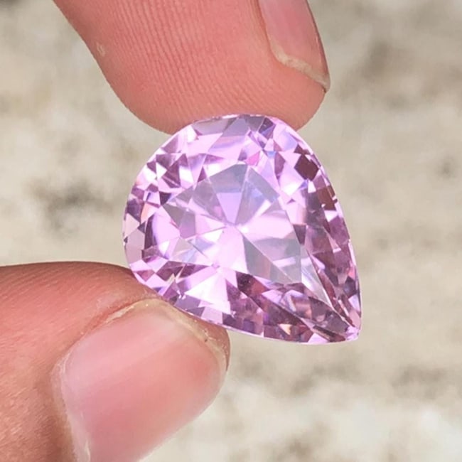 Necklace Size Top Pink Kunzite Pear Cut Loose Gemstone For Jewelry - 17.925 Carat - 3
