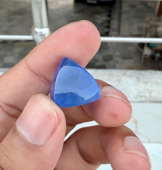 Deep Blue Aquamarine Sugar Loaf Cabochon For Jewellery - 36.590 Carat - 4