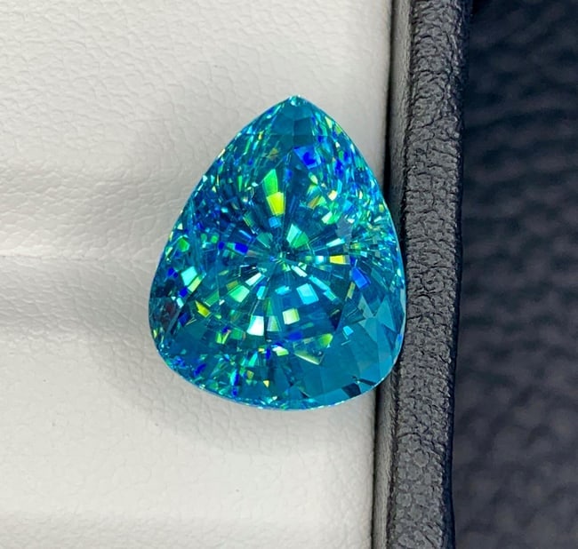 Natural Cambodia Blue Zircon 18.28 Carat Loose Gemstone - Large Faceted Blue Zircon for Ring Pendant - 2