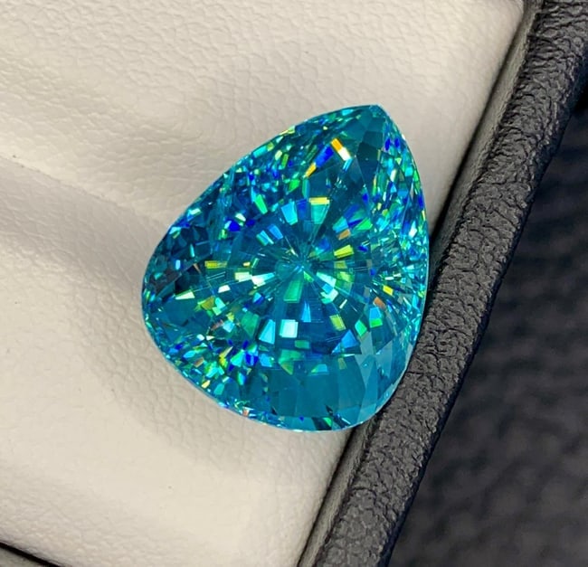 Natural Cambodia Blue Zircon 18.28 Carat Loose Gemstone - Large Faceted Blue Zircon for Ring Pendant - 3