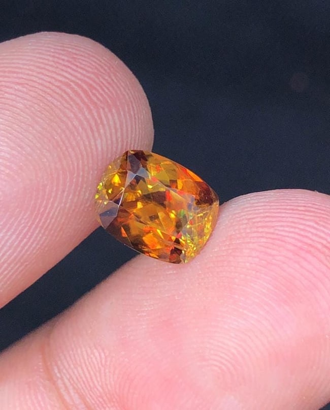 Sparkling Rainbow Fire Natural Cushion Cut Sphene Loose Gemstone For Engagement Ring - 1.90 Carat - 5