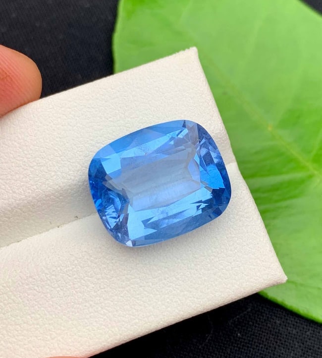 Santa Maria Aquamarine Gemstone: 13.15 Carat Emerald Cut Beryl: Highlights Supplies for making crafts Materials: Gemstone: Aquamarine Carat weight: 13.15 Natural Aquamarine Gemstone, Santa Maria Color Aquamarine Beryl, March Birthstone A beautiful member of the be