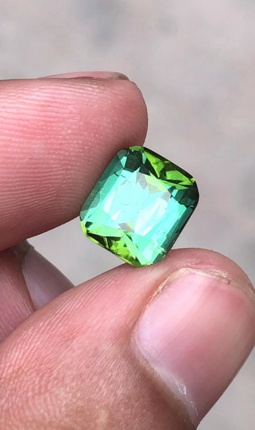 Natural Mint Green Tourmaline Cushion Cut Gemstone For Ring - 4.30 Carat - 3