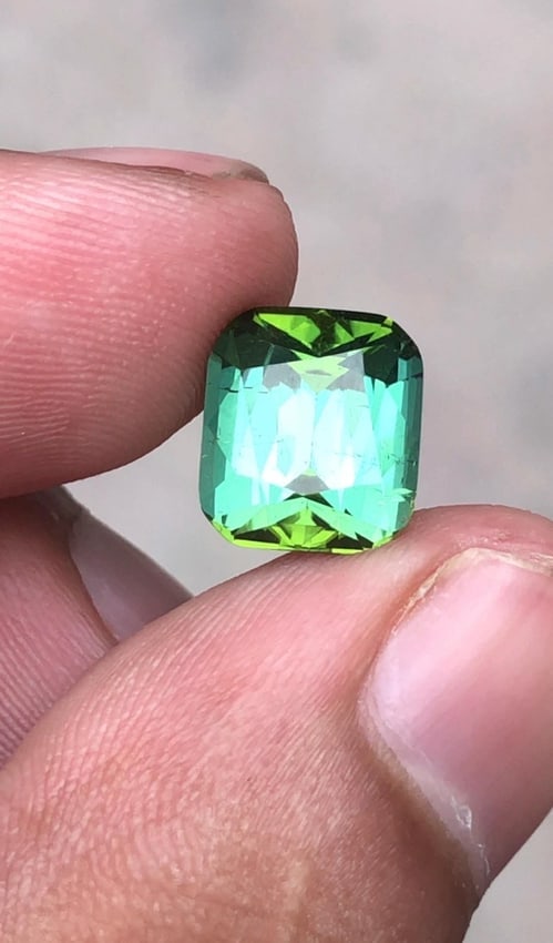 Natural Mint Green Tourmaline Cushion Cut Gemstone For Ring - 4.30 Carat - 5