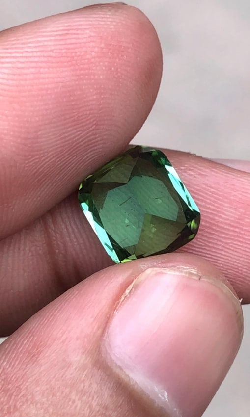 Natural Mint Green Tourmaline Cushion Cut Gemstone For Ring - 4.30 Carat - 7