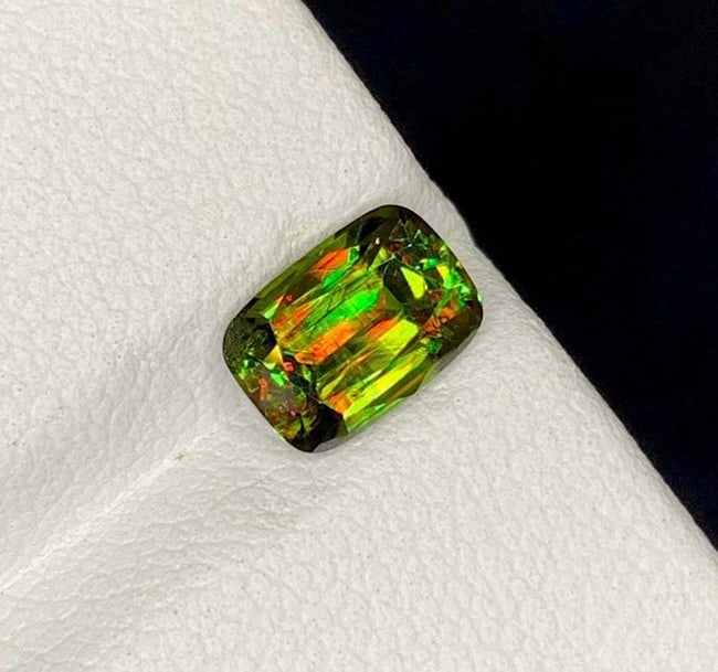 Green Chrome Sphene Gemstone: Lustrous Cushion Cut Titanite, June Birthstone - 2