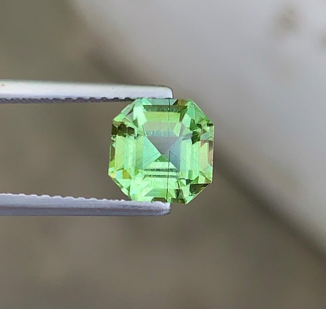 Natural Rutile Peridot Gemstone 2.19 Carat Green Loose Gemstone for Ring, Pendant & Custom Jewelry - 7