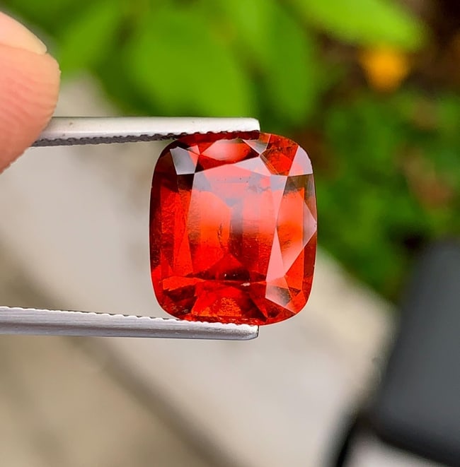 Natural Reddish Orange Grossular Garnet 8.79 Carat - Loose Garnet Gemstone for Ring Pendant Jewelry - 8