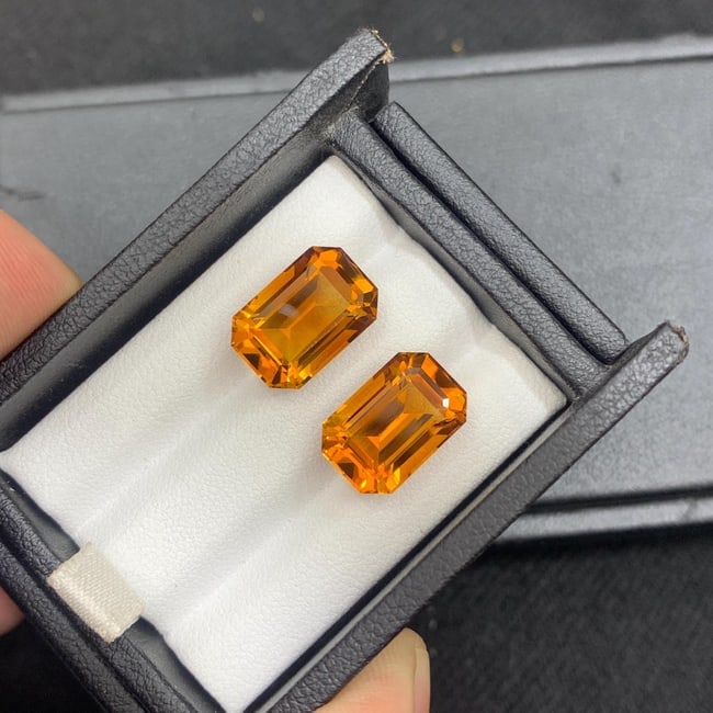 Emerald Cut Citrine Gemstone Pair: Brownish Orange, 12.55 Carat - 7