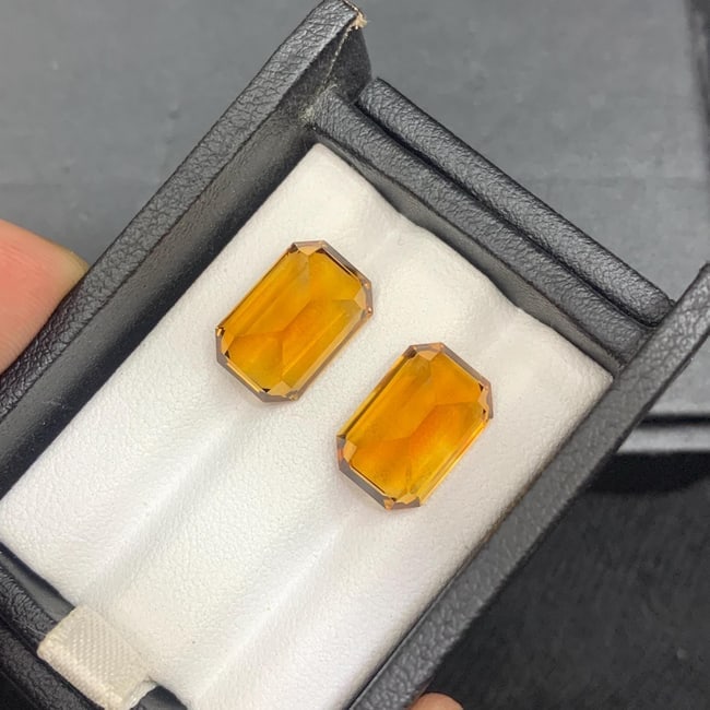 Emerald Cut Citrine Gemstone Pair: Brownish Orange, 12.55 Carat - 9