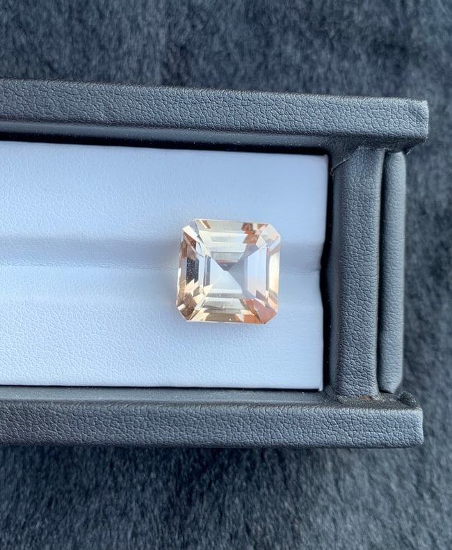 Sherry Topaz Gemstone: Asscher Cut Loose Stone, 15.85 Carat - 5