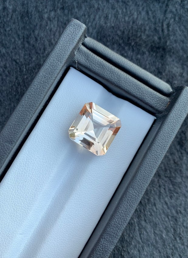 Sherry Topaz Gemstone: Asscher Cut Loose Stone, 15.85 Carat - 6