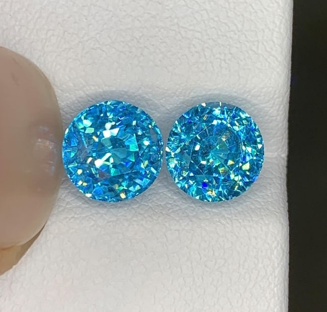 Cambodian Blue Zircon Pair Gemstone : Round Cut - 5