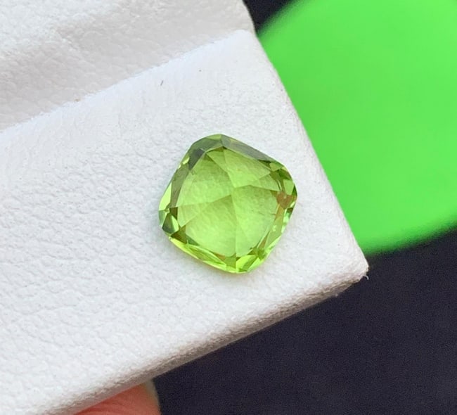 Natural Green Peridot Gemstone: Cushion Cut August Birthstone - 3
