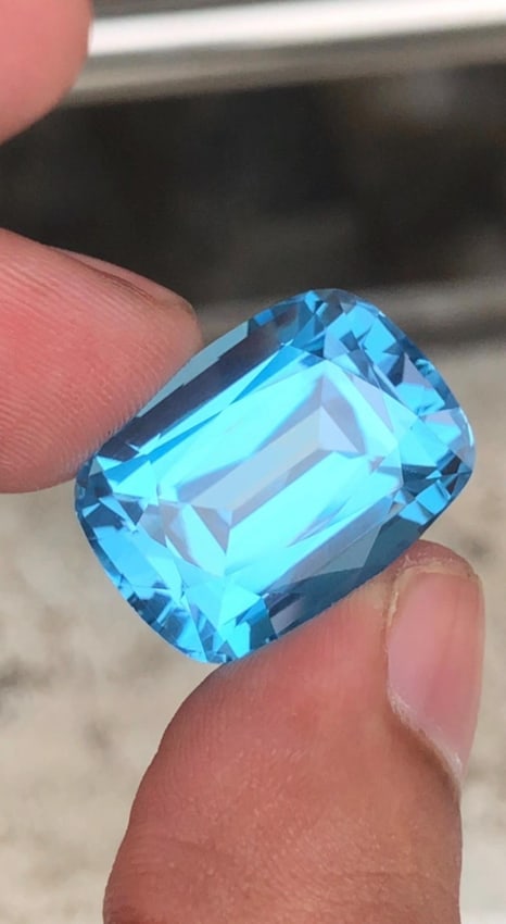 33.750 Carat Swiss Blue Topaz Gemstone: Cushion Cut December Birthstone - 7